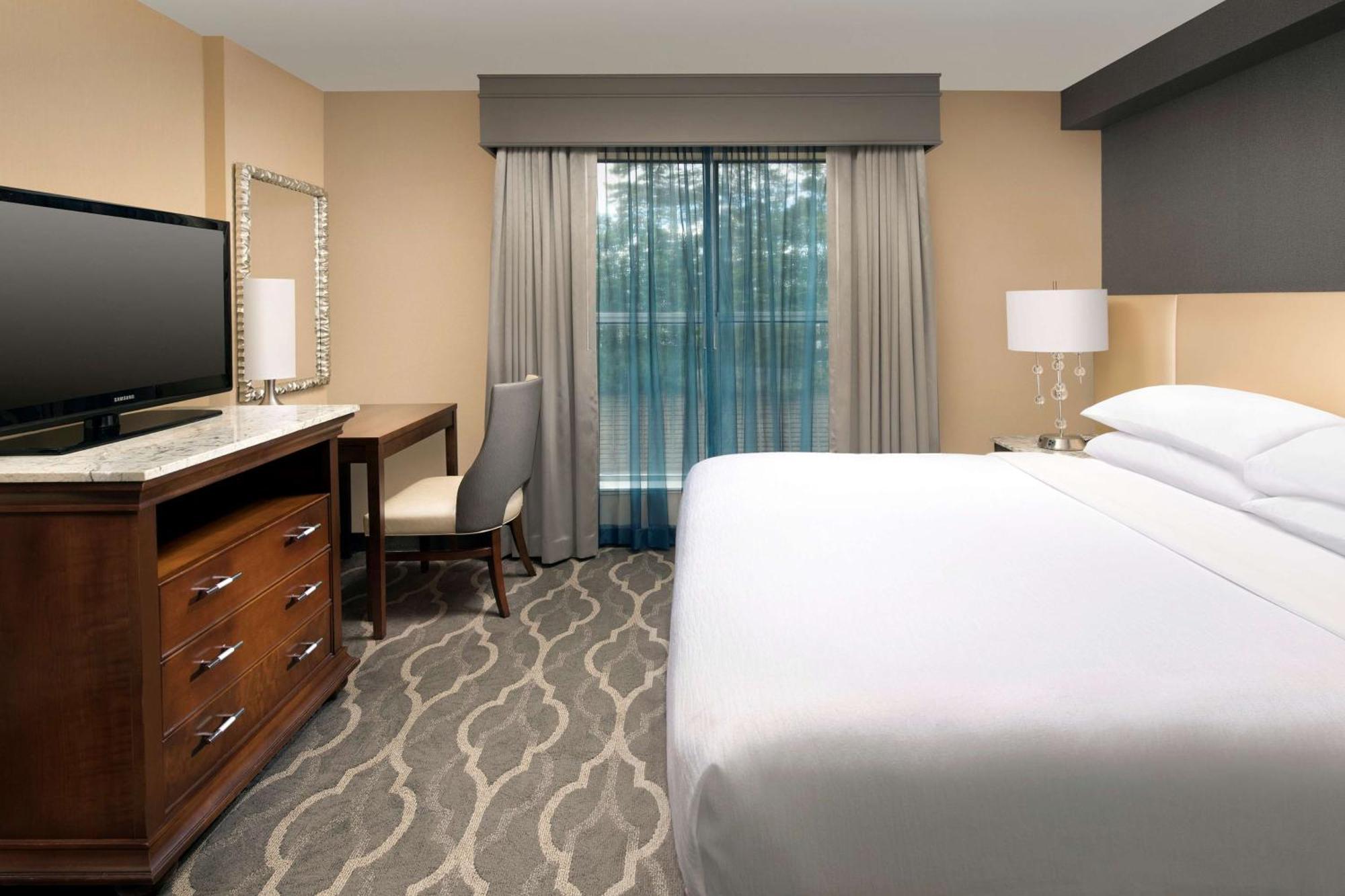 Embassy Suites By Hilton Atlanta Airport College Park Esterno foto