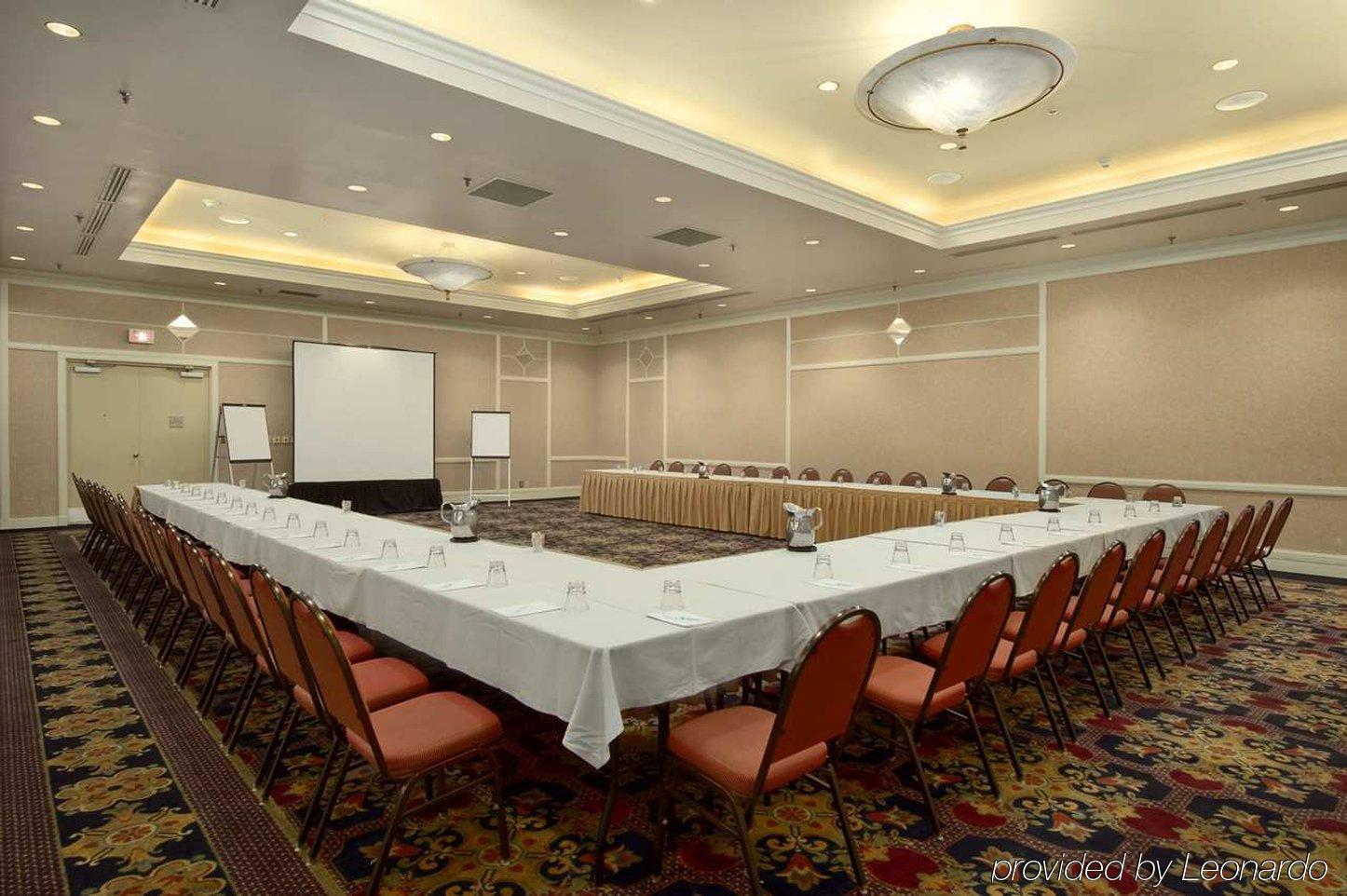 Embassy Suites By Hilton Atlanta Airport College Park Affari foto
